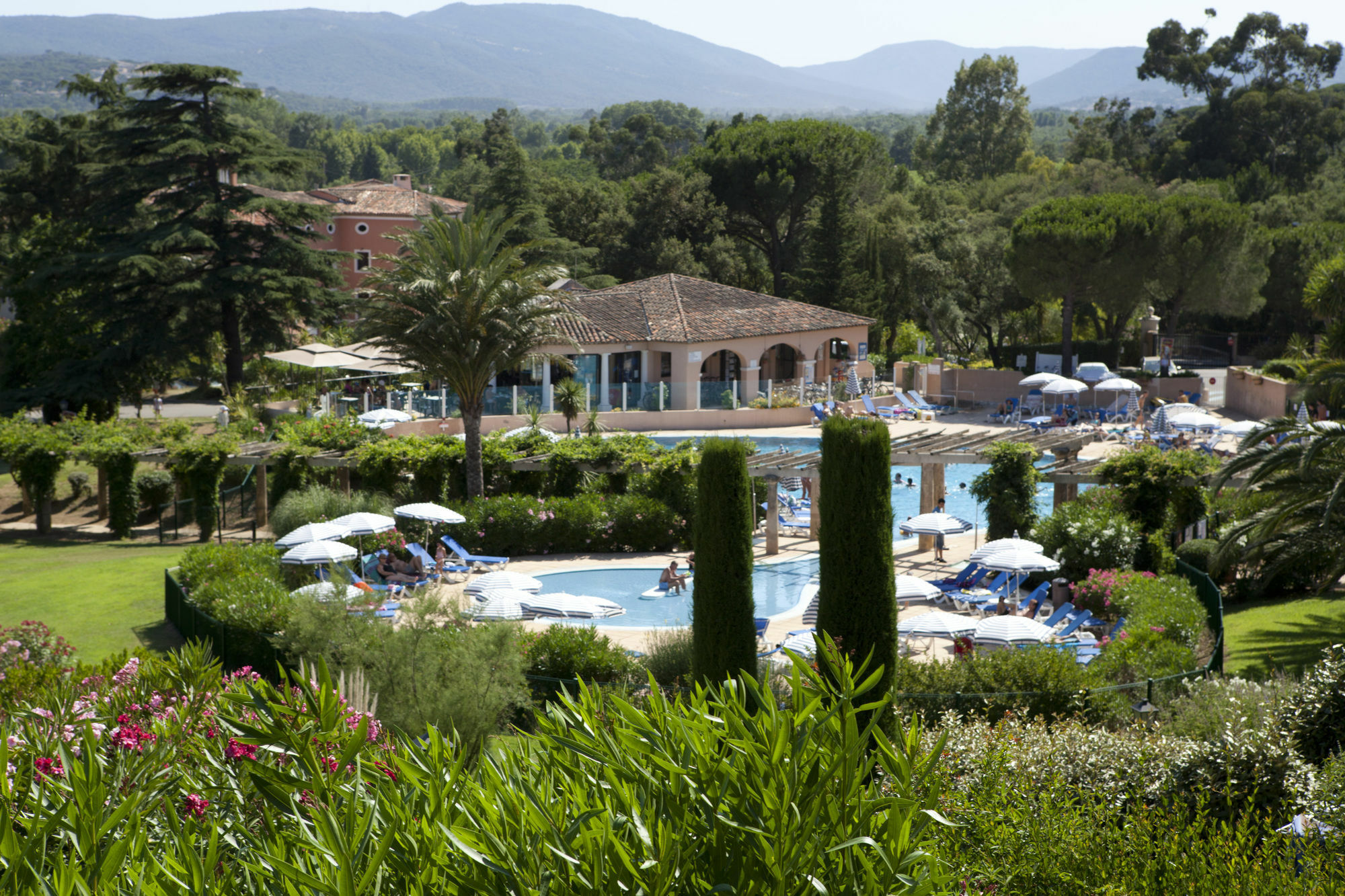 Residence Pierre & Vacances Les Parcs De Grimaud Εξωτερικό φωτογραφία