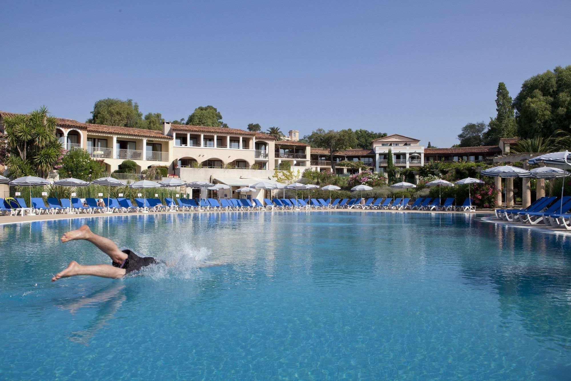 Residence Pierre & Vacances Les Parcs De Grimaud Εξωτερικό φωτογραφία